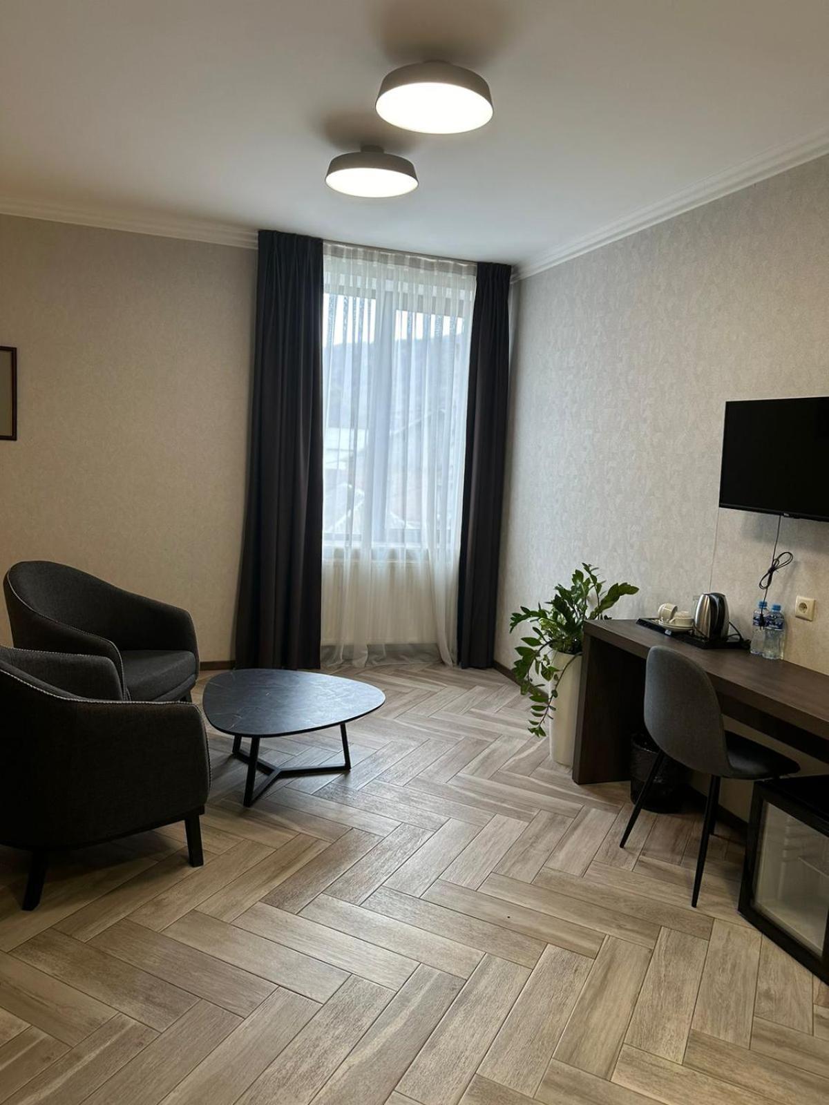 Hotel Old Wall Τυφλίδα Εξωτερικό φωτογραφία
